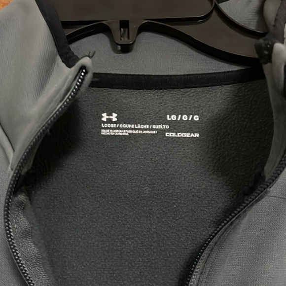 Men’s Under Armour 1/4 Zip - Picture 3 of 3